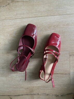 Women's Mary Jane Chunky Low Heels Closed Square Toe Ankle Strap Pumps Dark Red